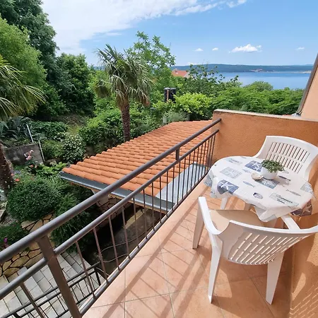 شقة Bozena With Balcony And Sea View *