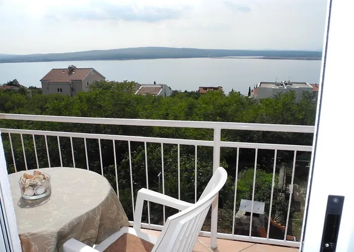 Bozena With Balcony And Sea View 아파트