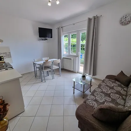 Apartman Bozena With Balcony And Sea View *