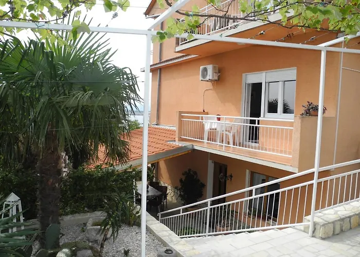 Appartement Bozena With Balcony And Sea View *