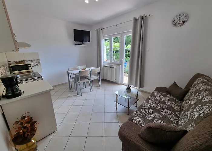 Appartement Bozena With Balcony And Sea View *